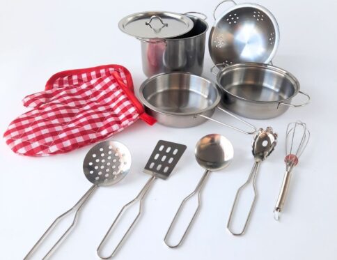 Metalni set posuđa – torbica